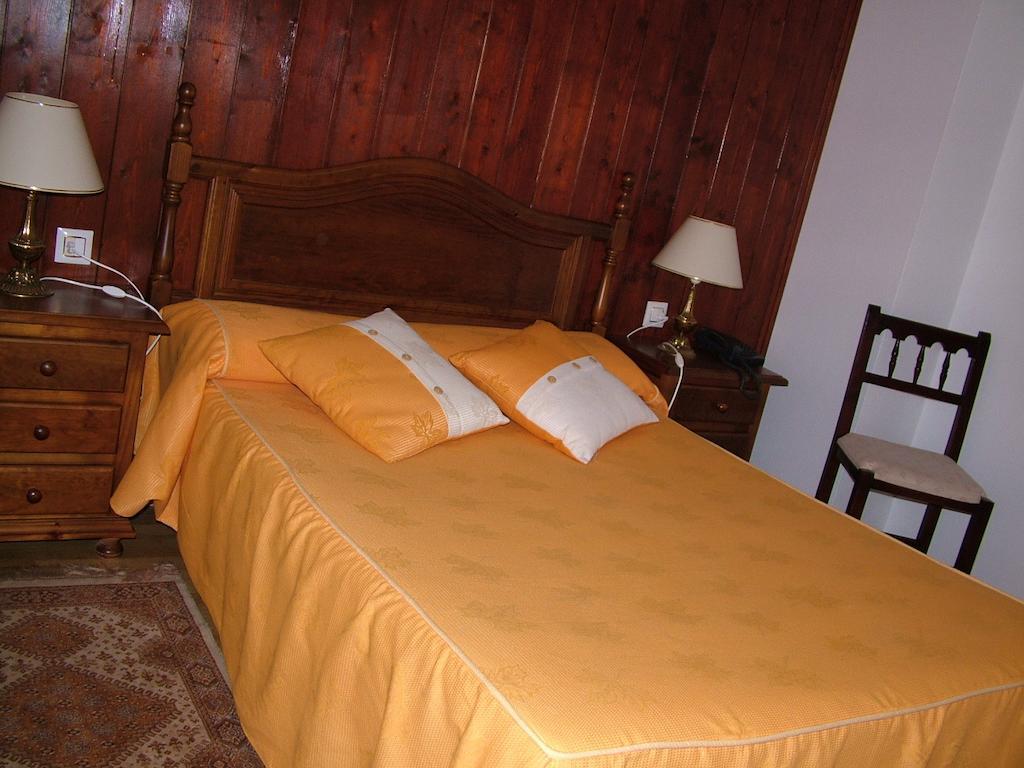 Hostal El Botero Cuzcurrita-Río Tirón Pokoj fotografie