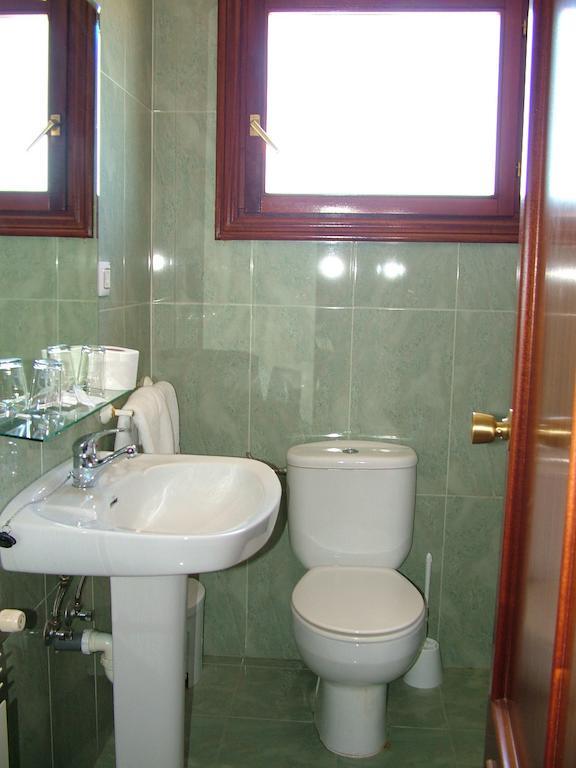 Hostal El Botero Cuzcurrita-Río Tirón Pokoj fotografie